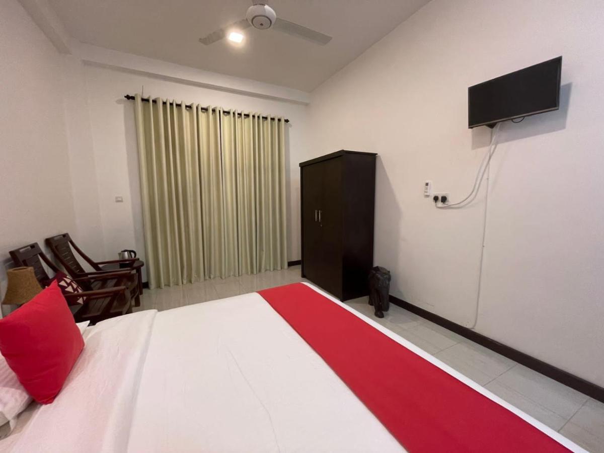 Kithula Boutique Hotel Hikkaduwa Exterior photo